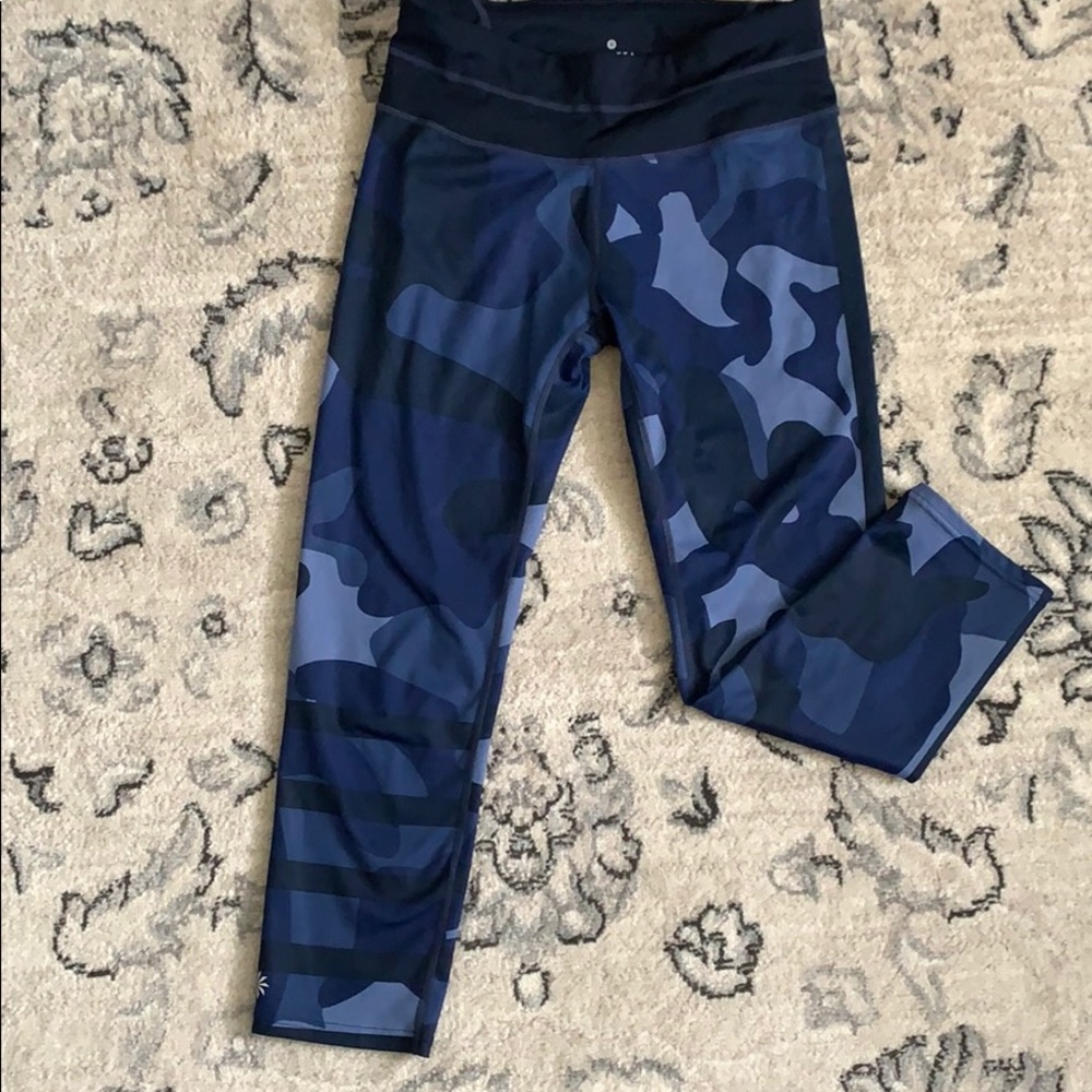Athleta leggings- navy army print